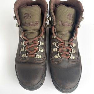 Vintage 90’s Style Timberland Hiking Boots W 7.5